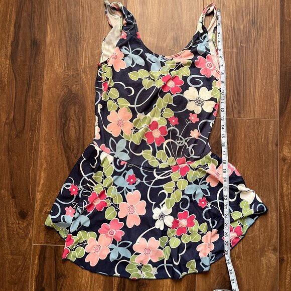 Hawaiian Floral One Piece Swimsuit with Skirt Tropical Resort Bathing Suit - Picture 7 of 8